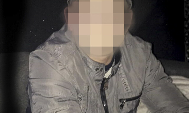 Venner av siktede (17) forteller: - Han gikk med ting i sekken for å beskytte seg selv